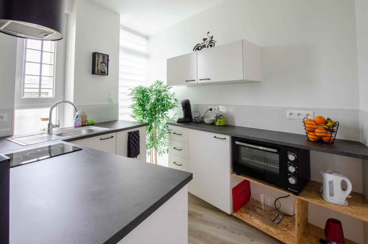 Chill And Sun, 2 Chambres Calme Avec Terrasse Et Parking Metz Bagian luar foto